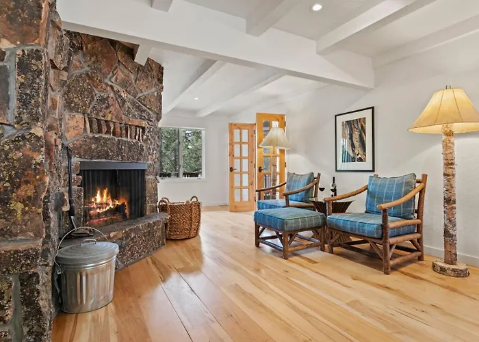 Rmr: Bridger House In Holiday home