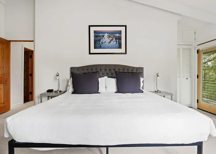 Rmr: Bridger House In Holiday home *